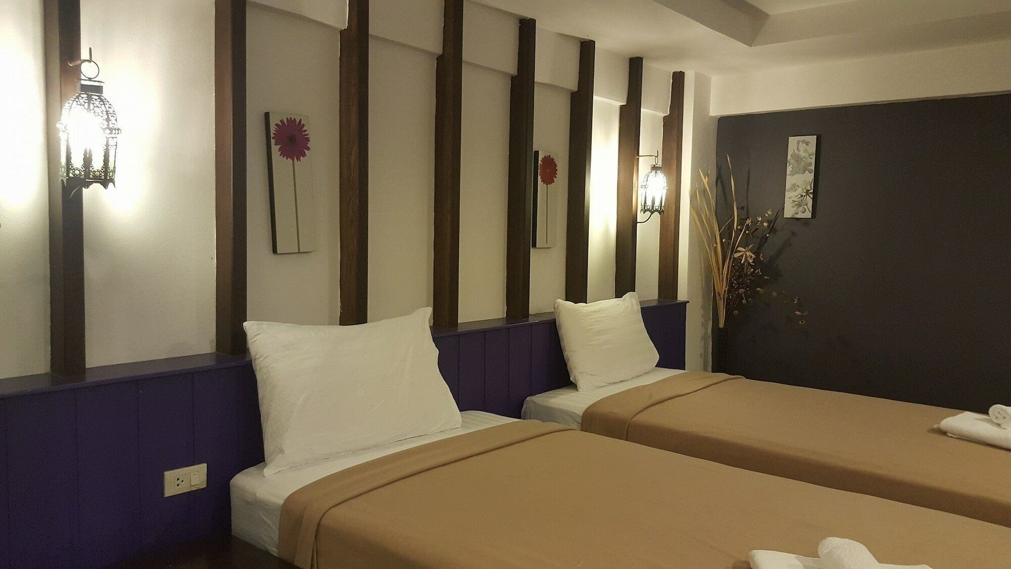 Sudyod Hotel Bangkok Exterior photo
